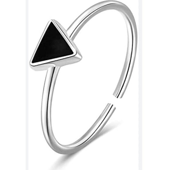 Boutique Jewelry - NEW‎ Onyx Triangle Ring 925 Sterling Silver Adjustable